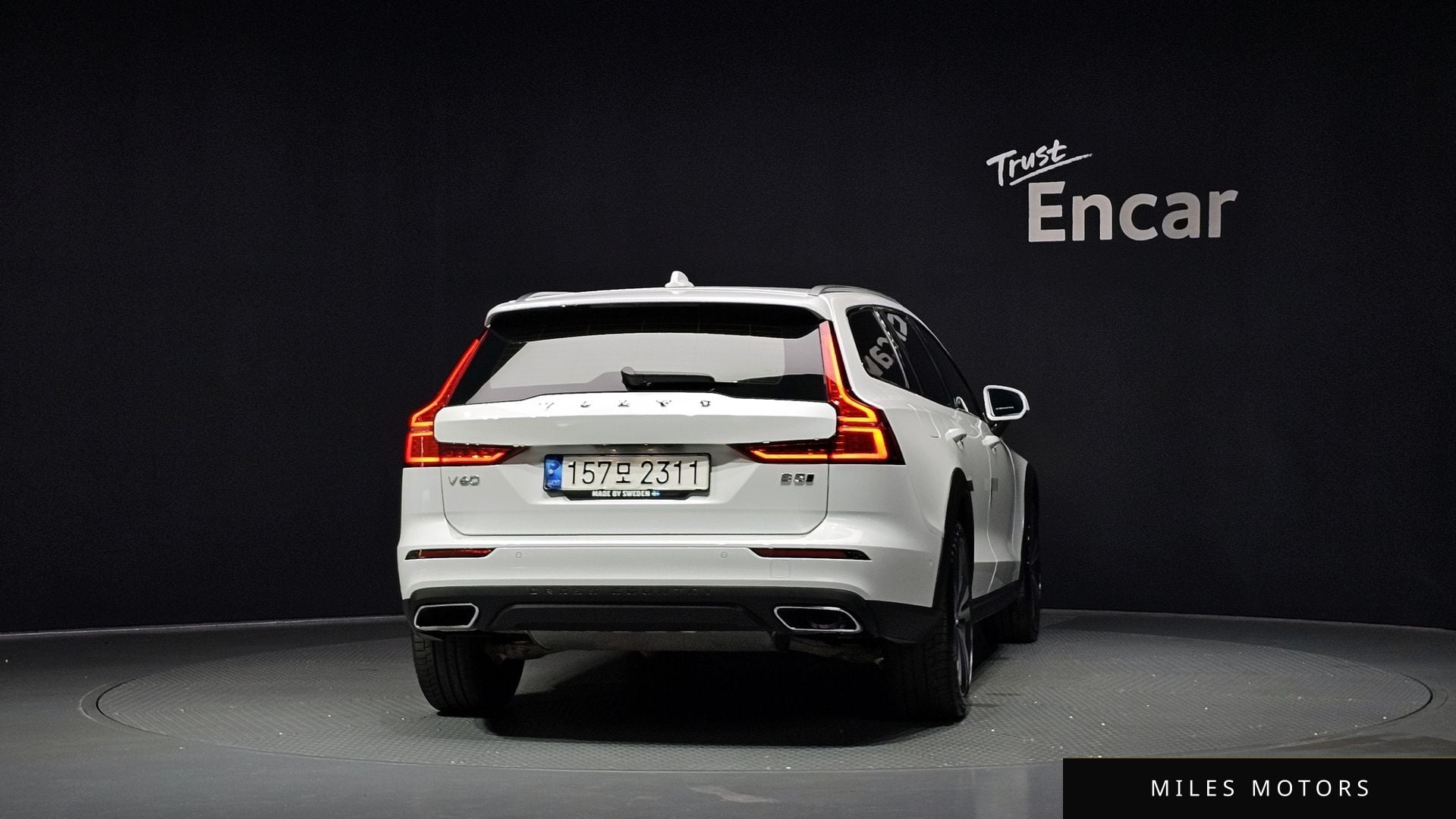 Volvo V60 2021 — миниатюра 4