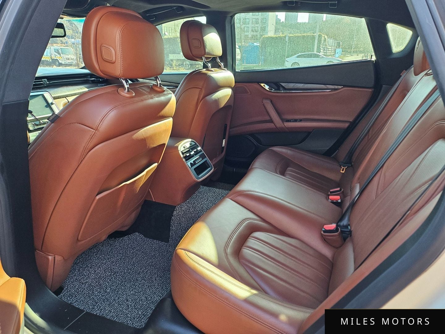 Maserati Quattroporte 2016 — миниатюра 10
