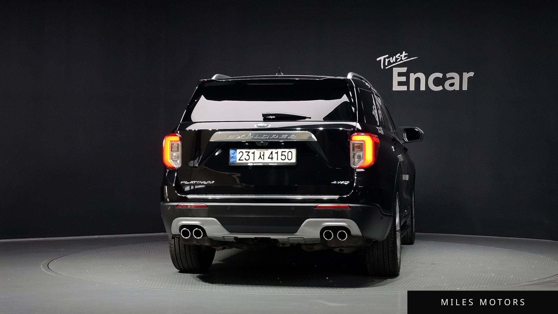Ford Explorer 2021 — миниатюра 4