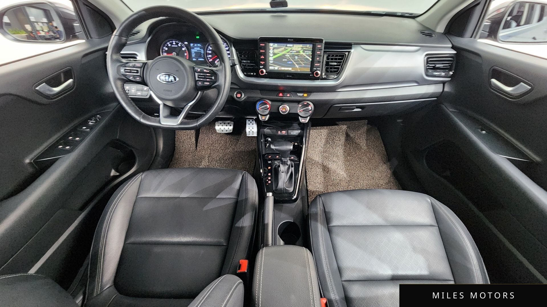 Kia Stonic 2018 — миниатюра 10