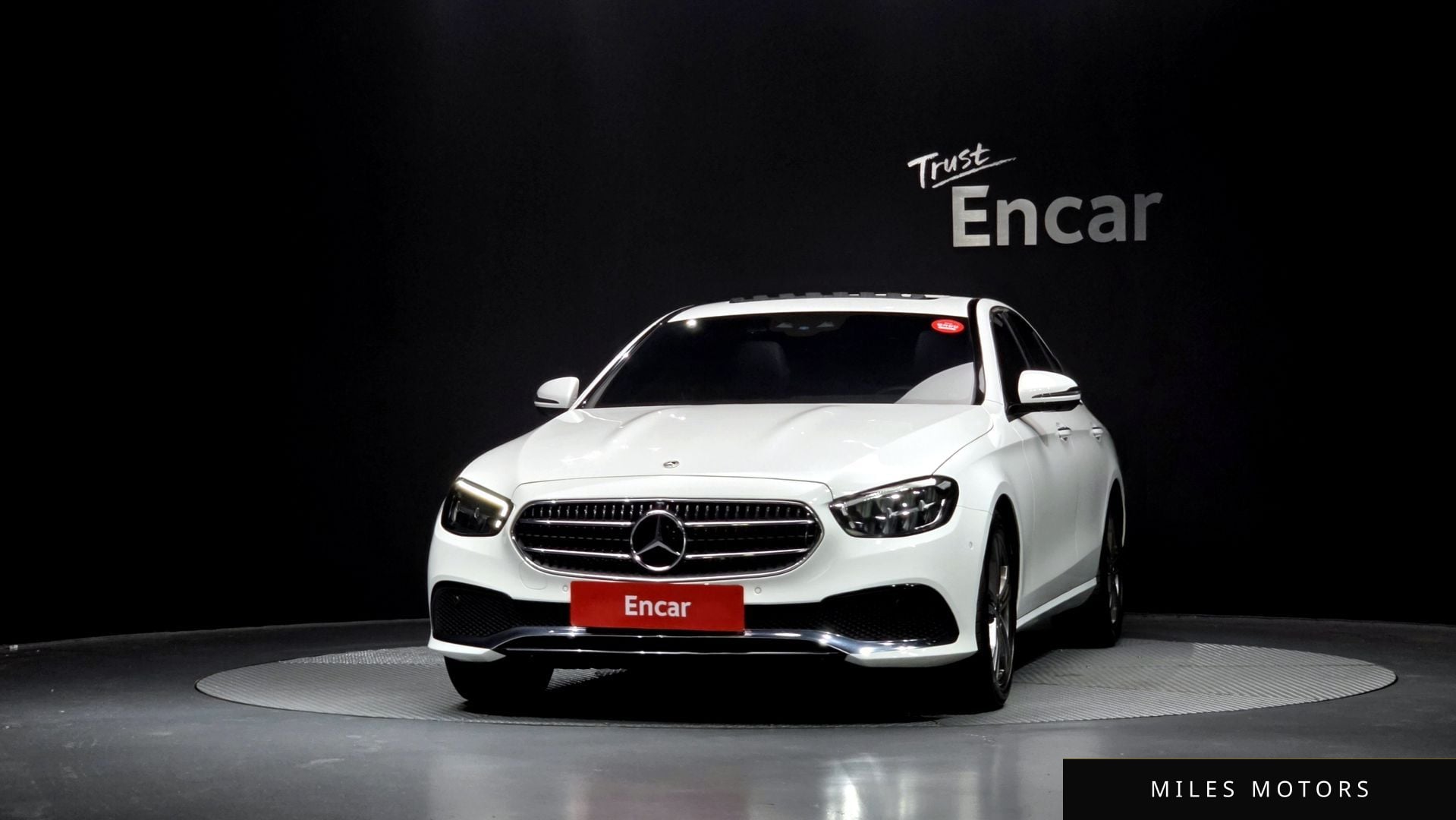 Mercedes-Benz E-Class W213 2023 — миниатюра 3