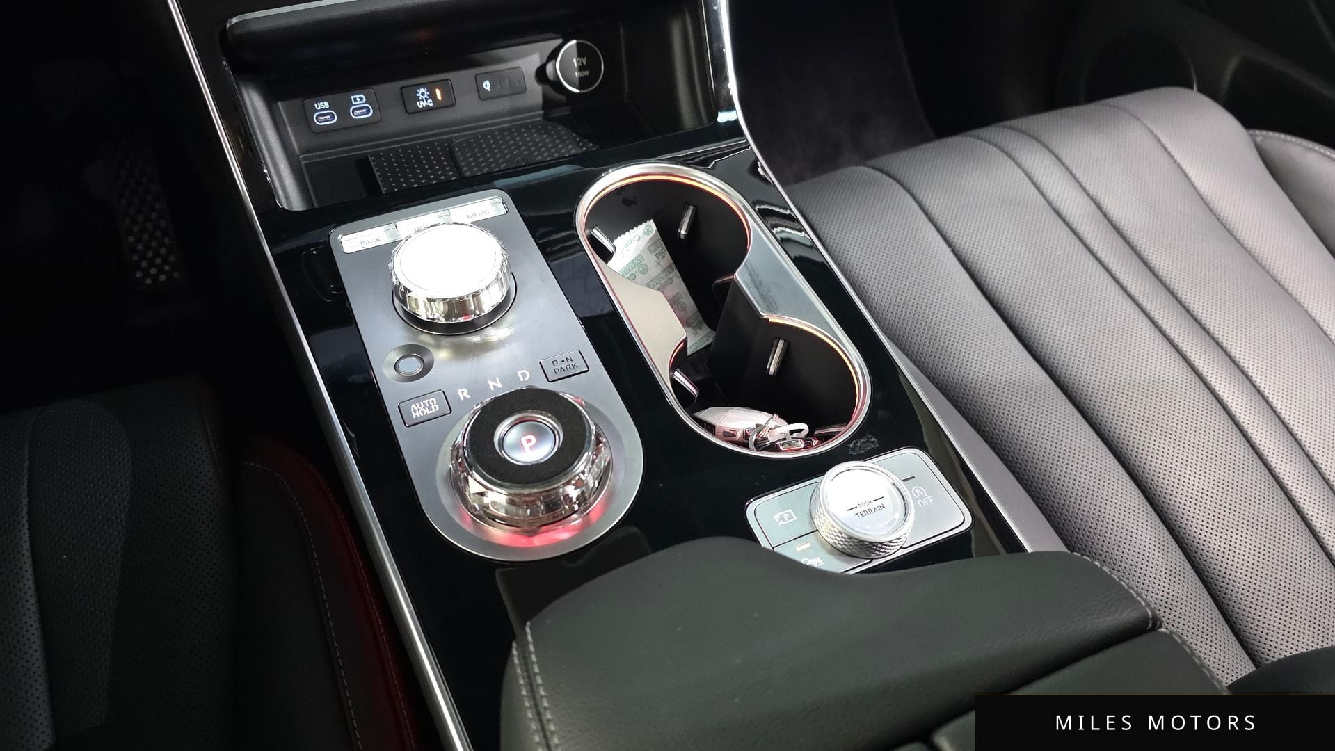 Genesis GV80 2025 — миниатюра 12