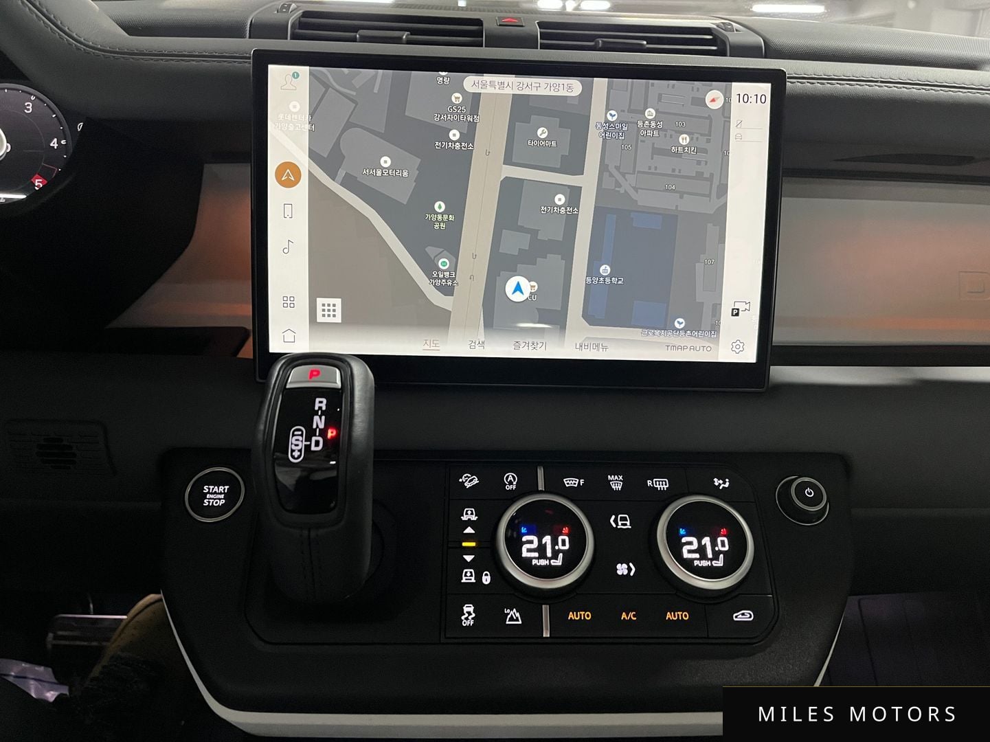 Land Rover Defender 2023 — миниатюра 11