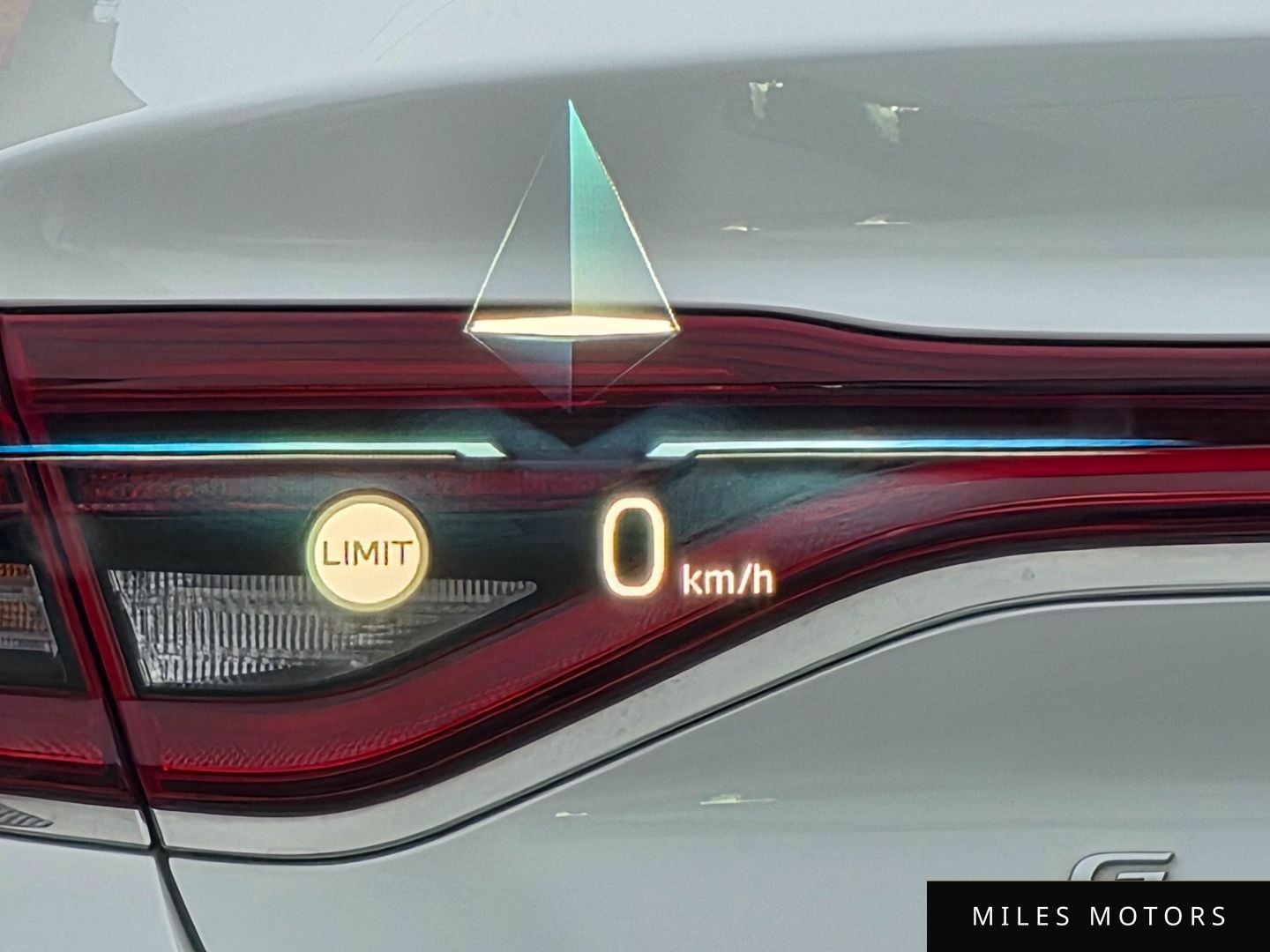 BMW i4 2025 — миниатюра 7