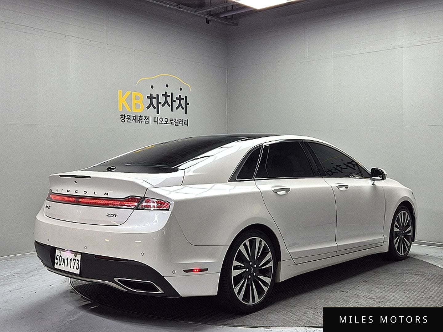 Lincoln MKZ 2019 — миниатюра 2