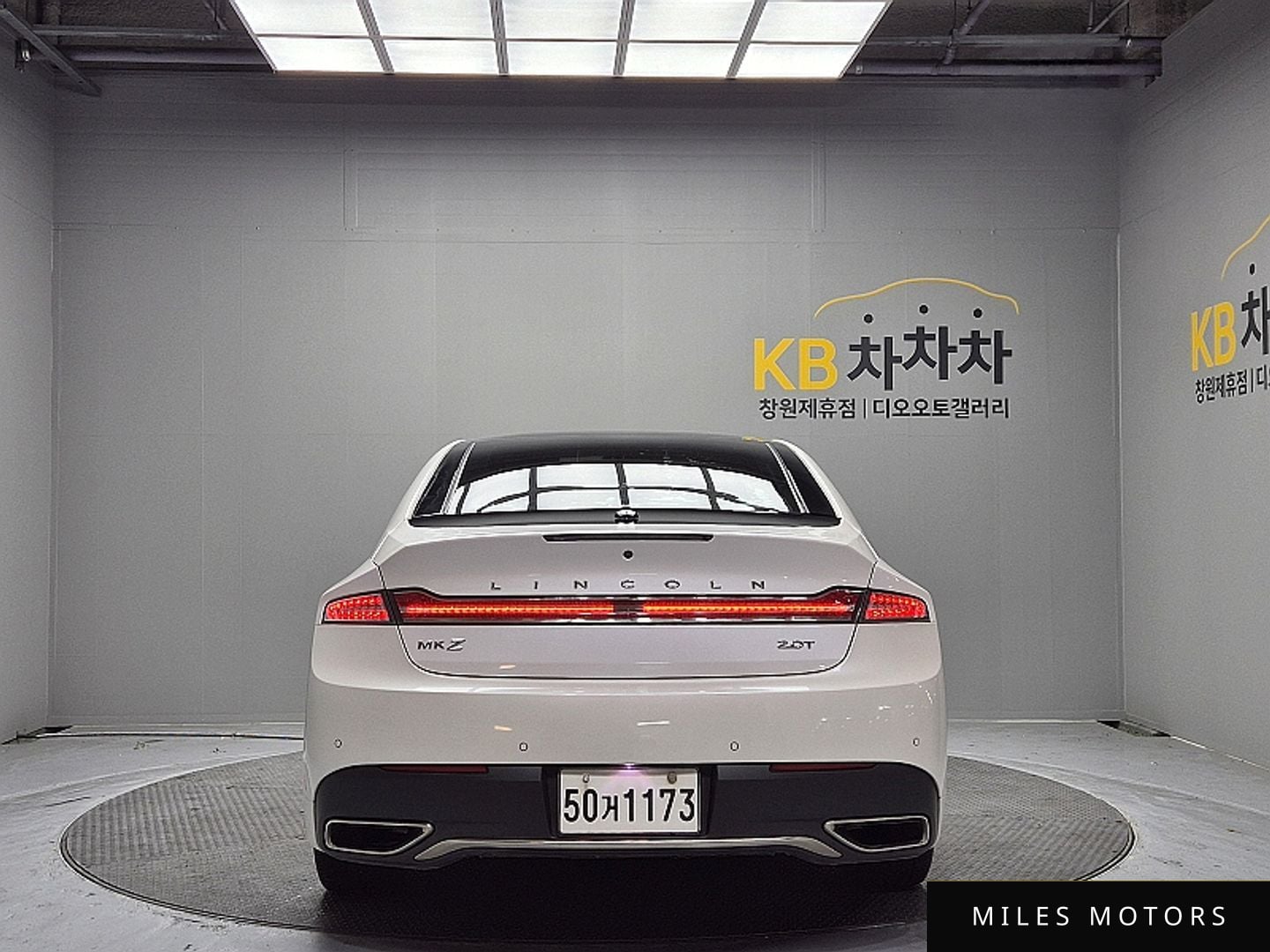 Lincoln MKZ 2019 — миниатюра 4