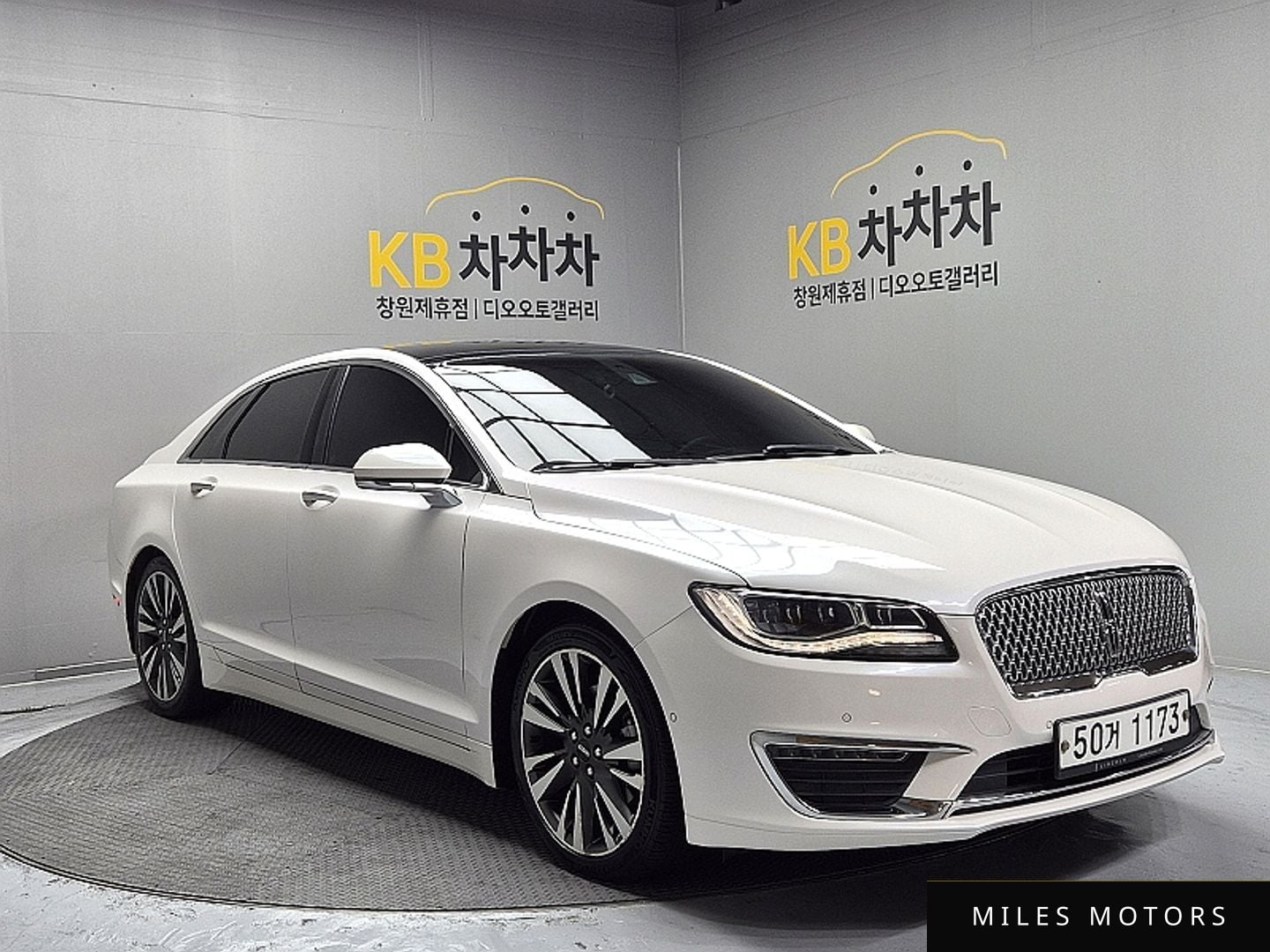Lincoln MKZ 2019 — миниатюра 5