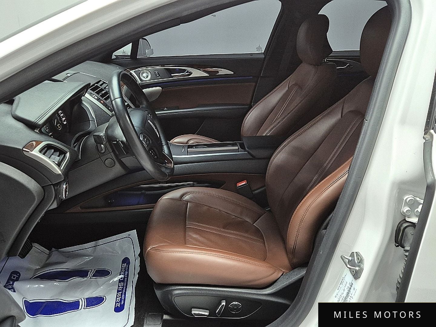 Lincoln MKZ 2019 — миниатюра 11