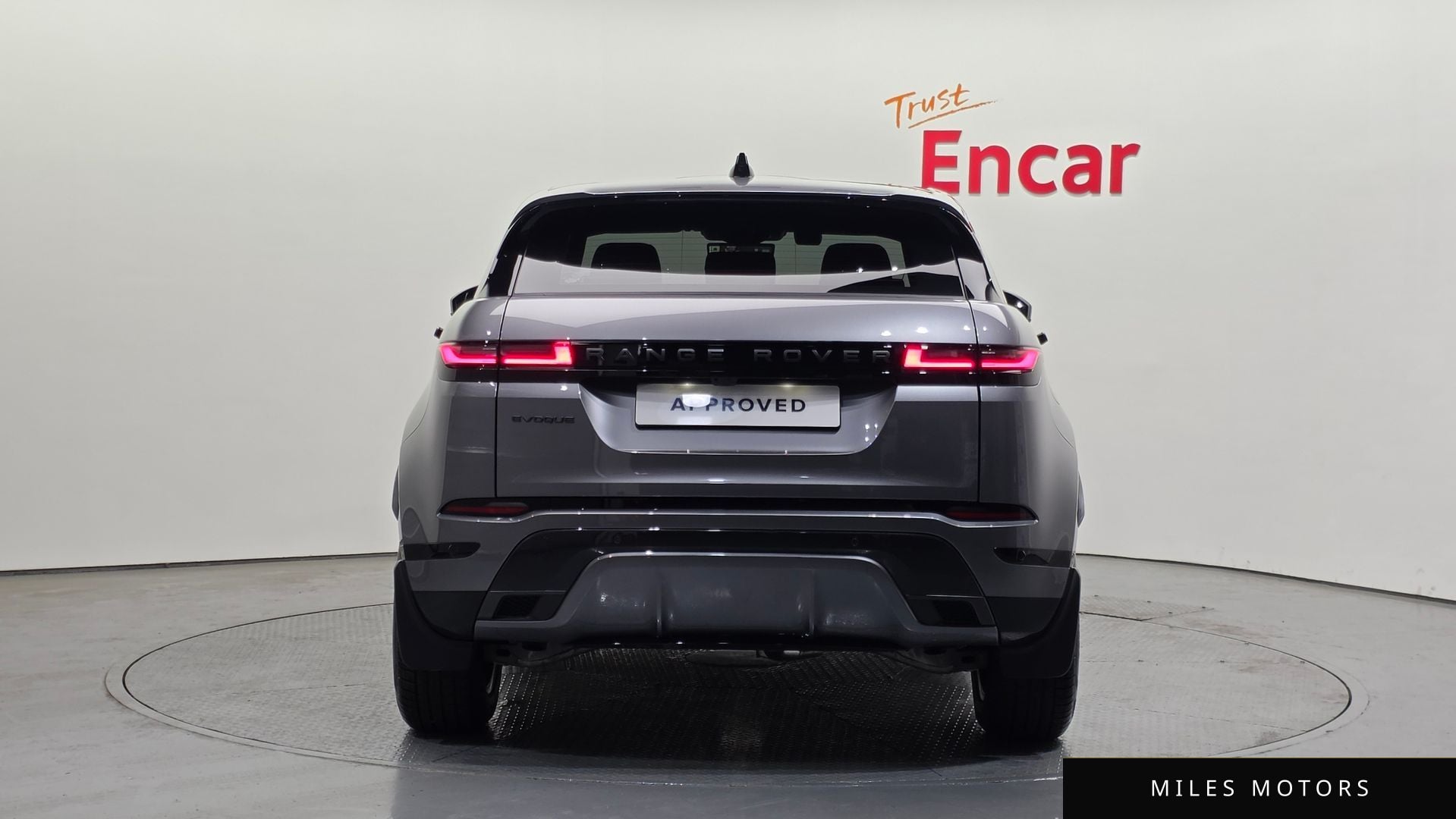 Land Rover Range Rover Evoque 2026 — миниатюра 6
