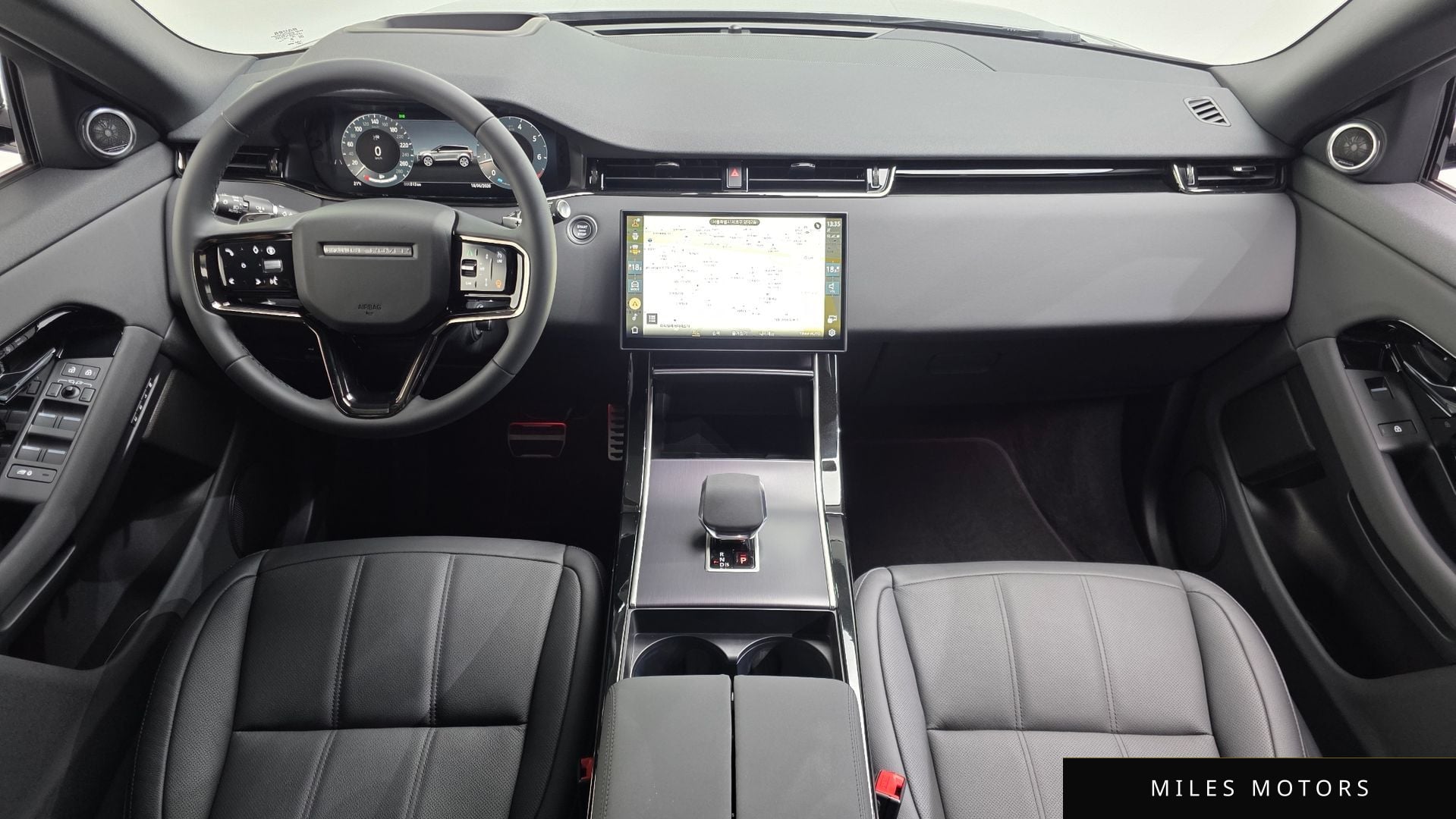 Land Rover Range Rover Evoque 2026 — миниатюра 9