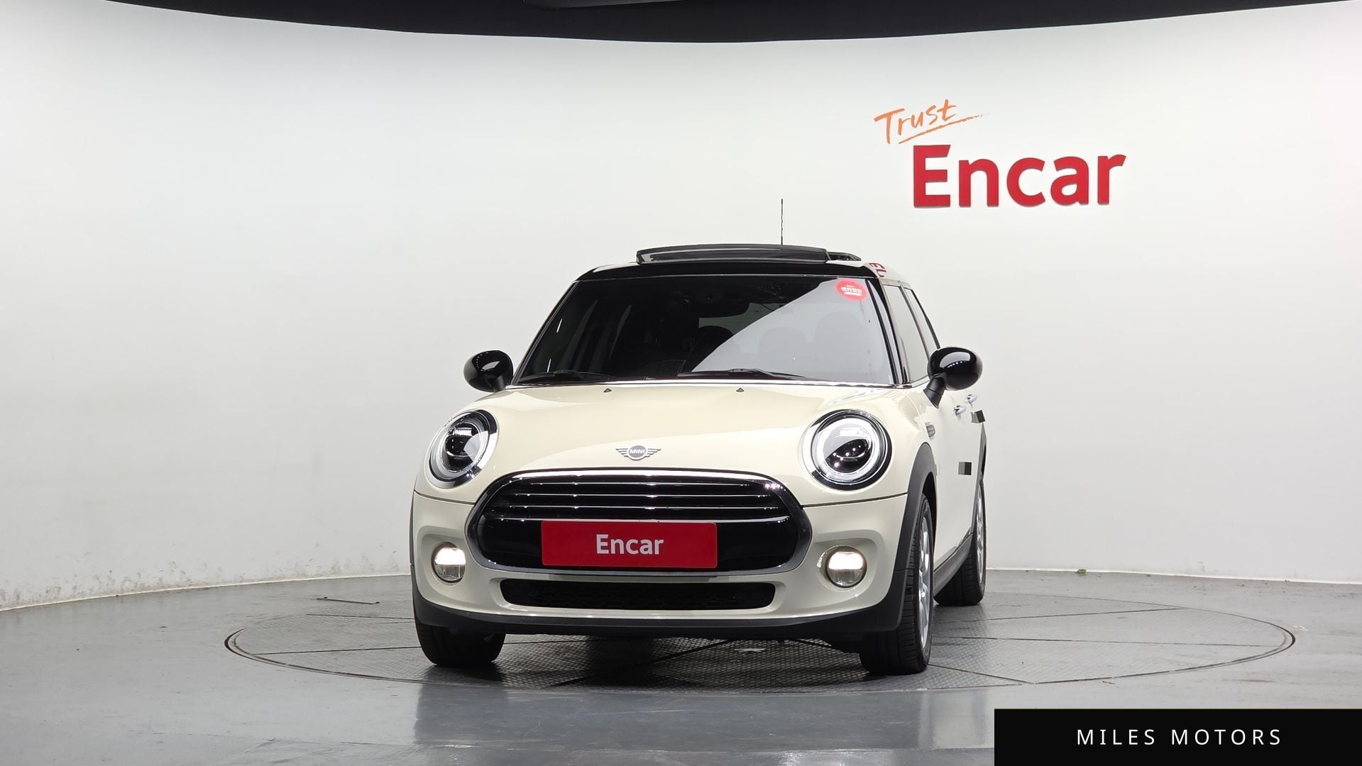 MINI Cooper 2019 — миниатюра 3