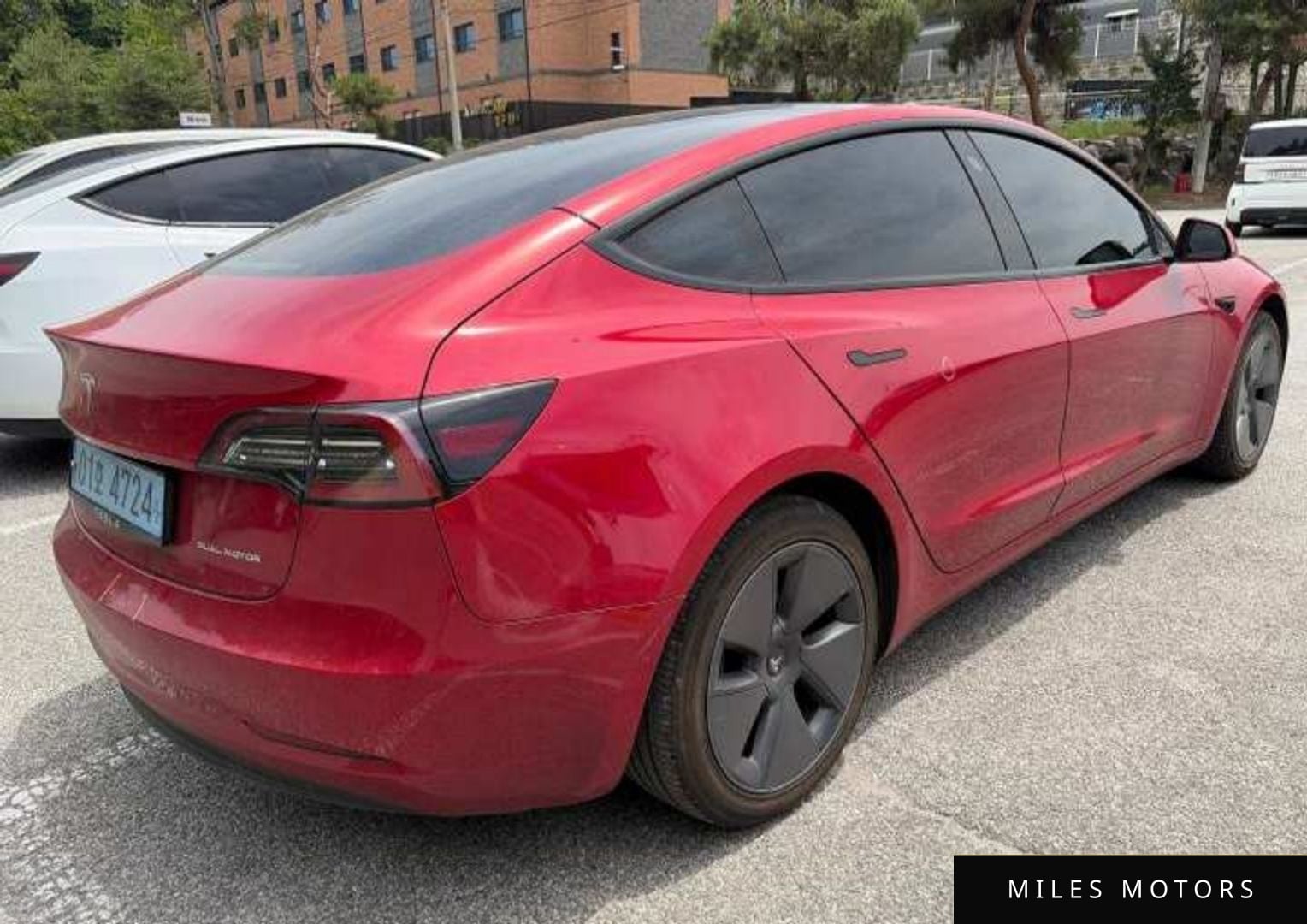 Tesla Model 3 2022 — миниатюра 6