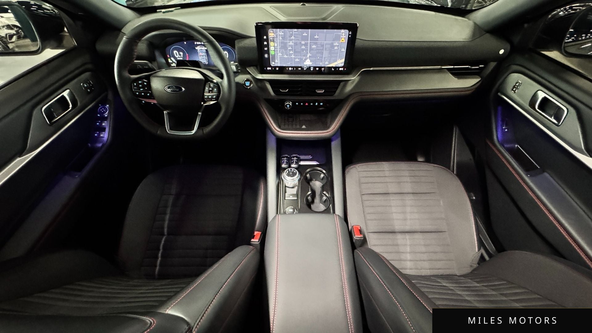 Ford Explorer 2025 — миниатюра 7