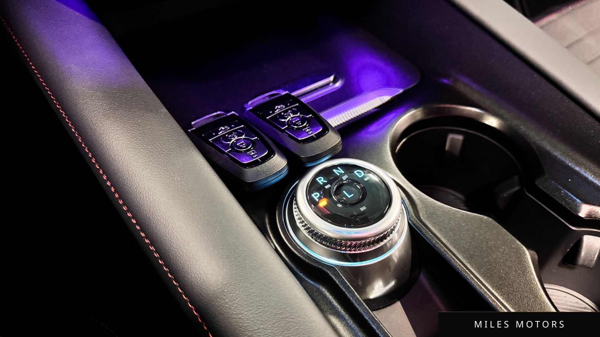 Ford Explorer 2025 — миниатюра 12