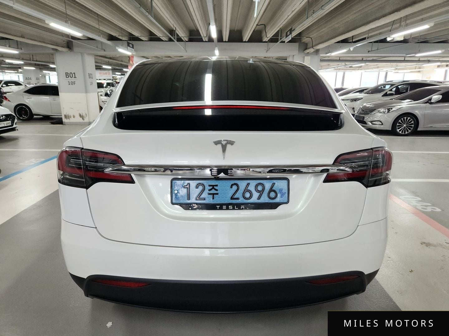 Tesla Model X 2020 — миниатюра 5
