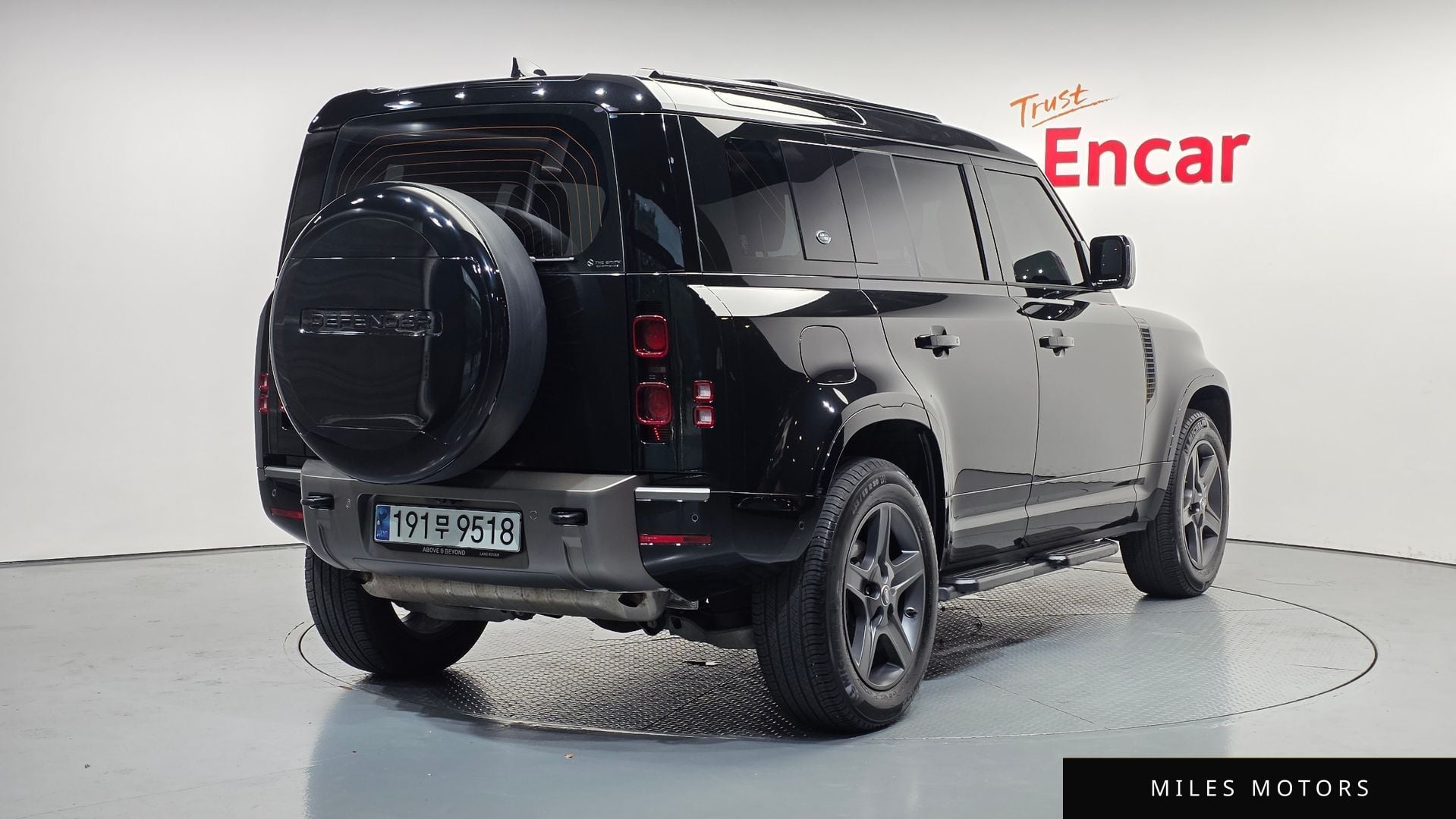 Land Rover Defender 2024 — миниатюра 2