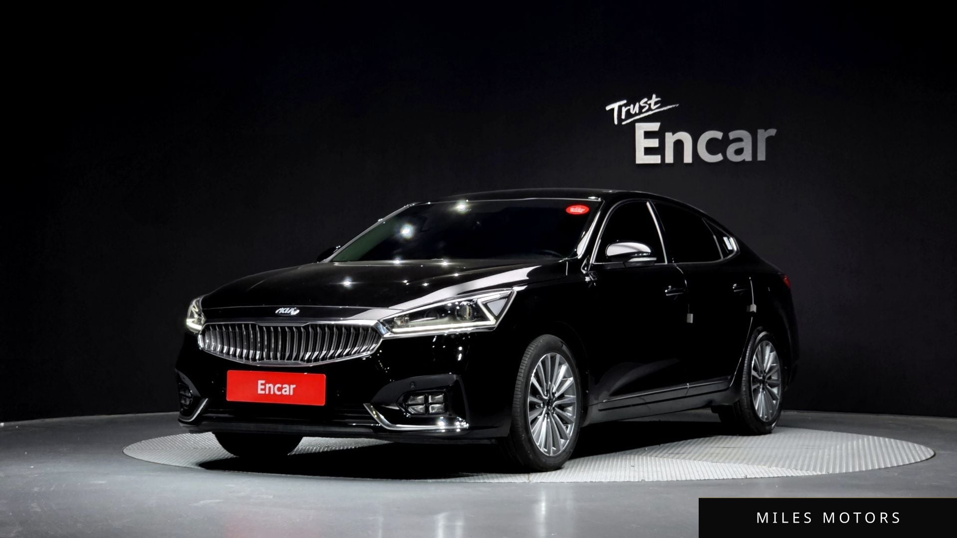 Kia K7 2016 — фото 1 из 12