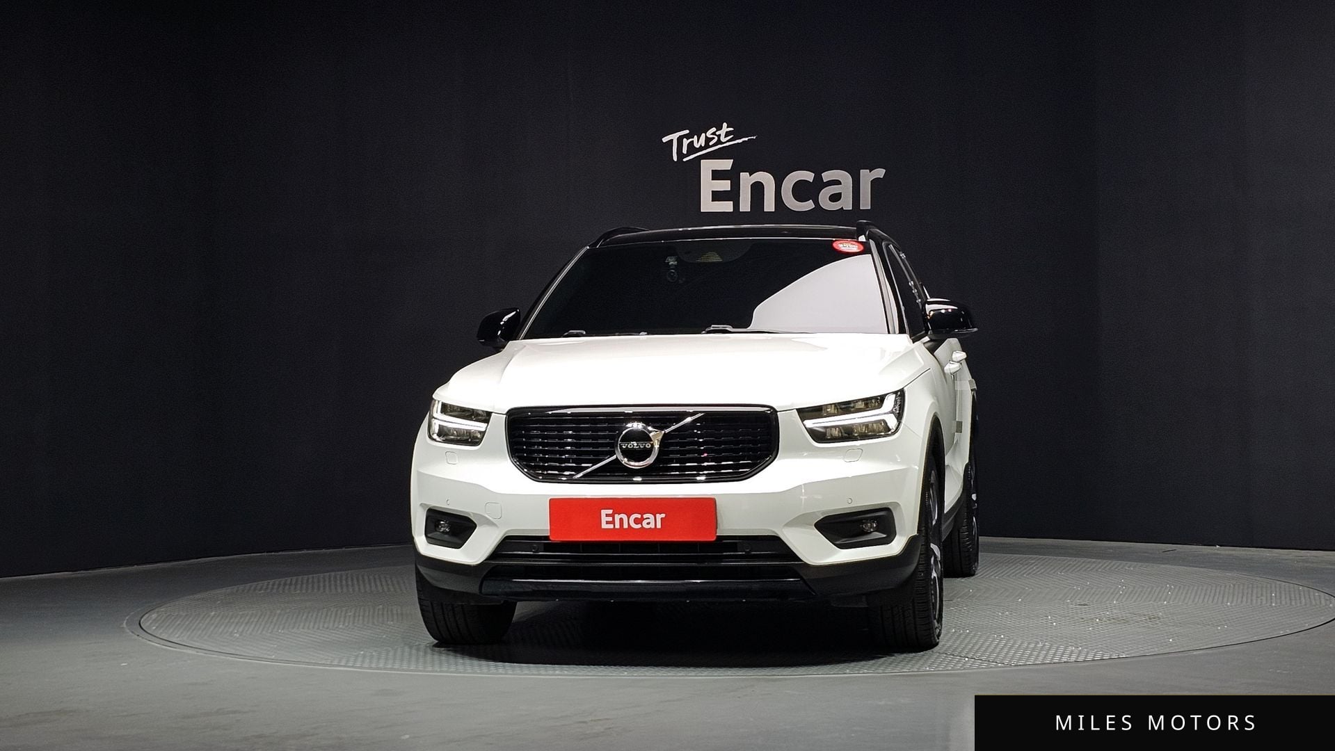 Volvo XC40 2021 — миниатюра 3
