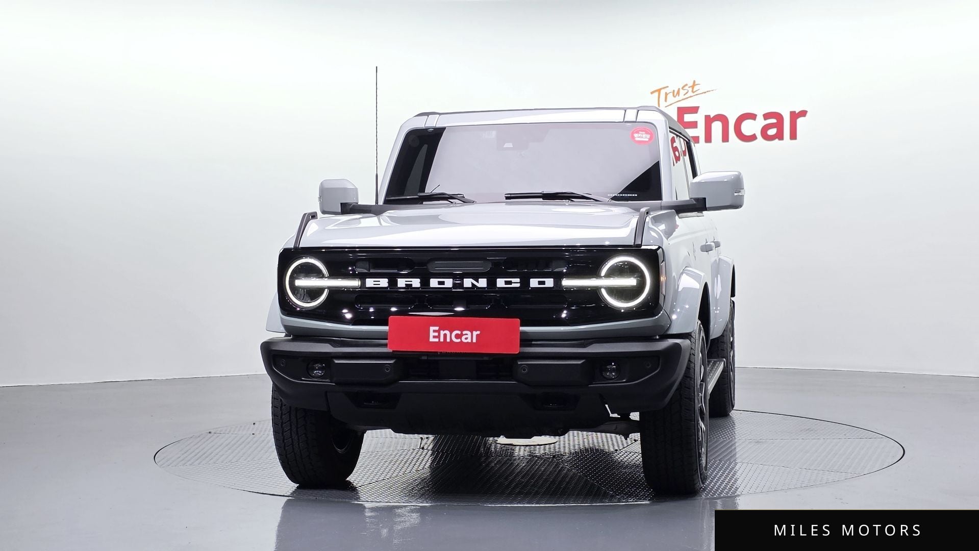 Ford Bronco 2024 — миниатюра 3