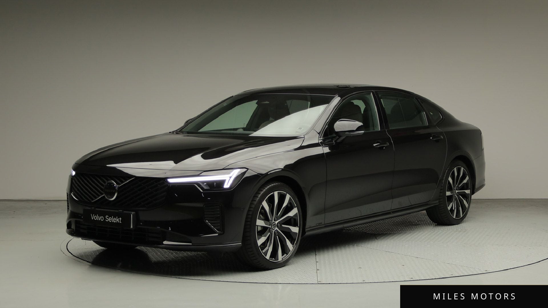 Volvo S90 2026