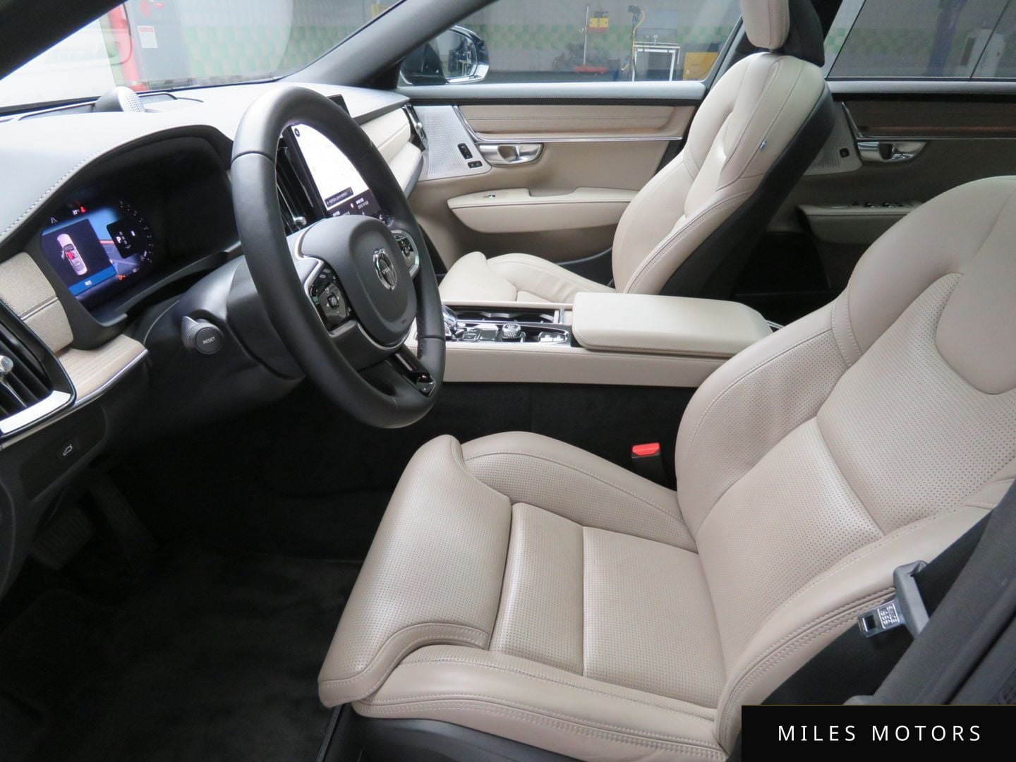 Volvo S90 2026 — миниатюра 10