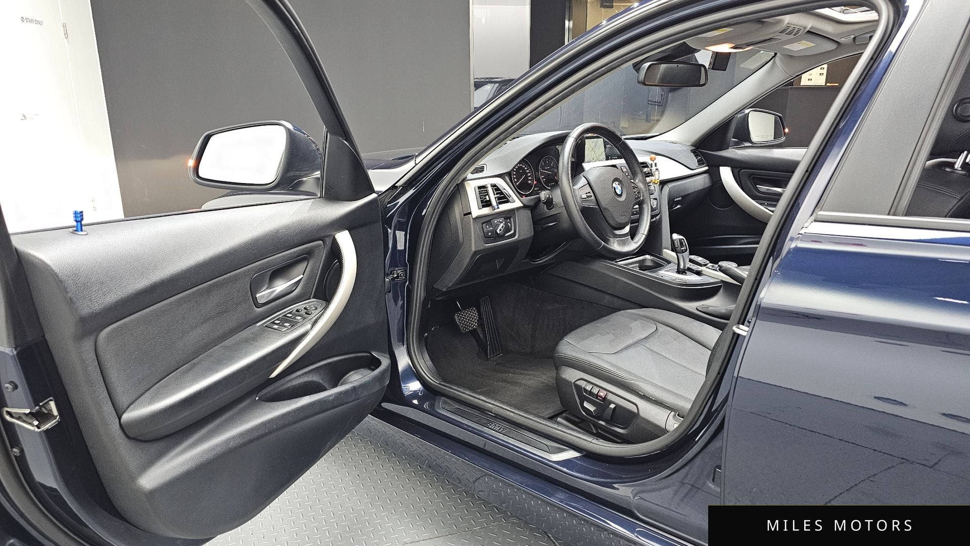 BMW 3 Series (F30) 2015 — миниатюра 10