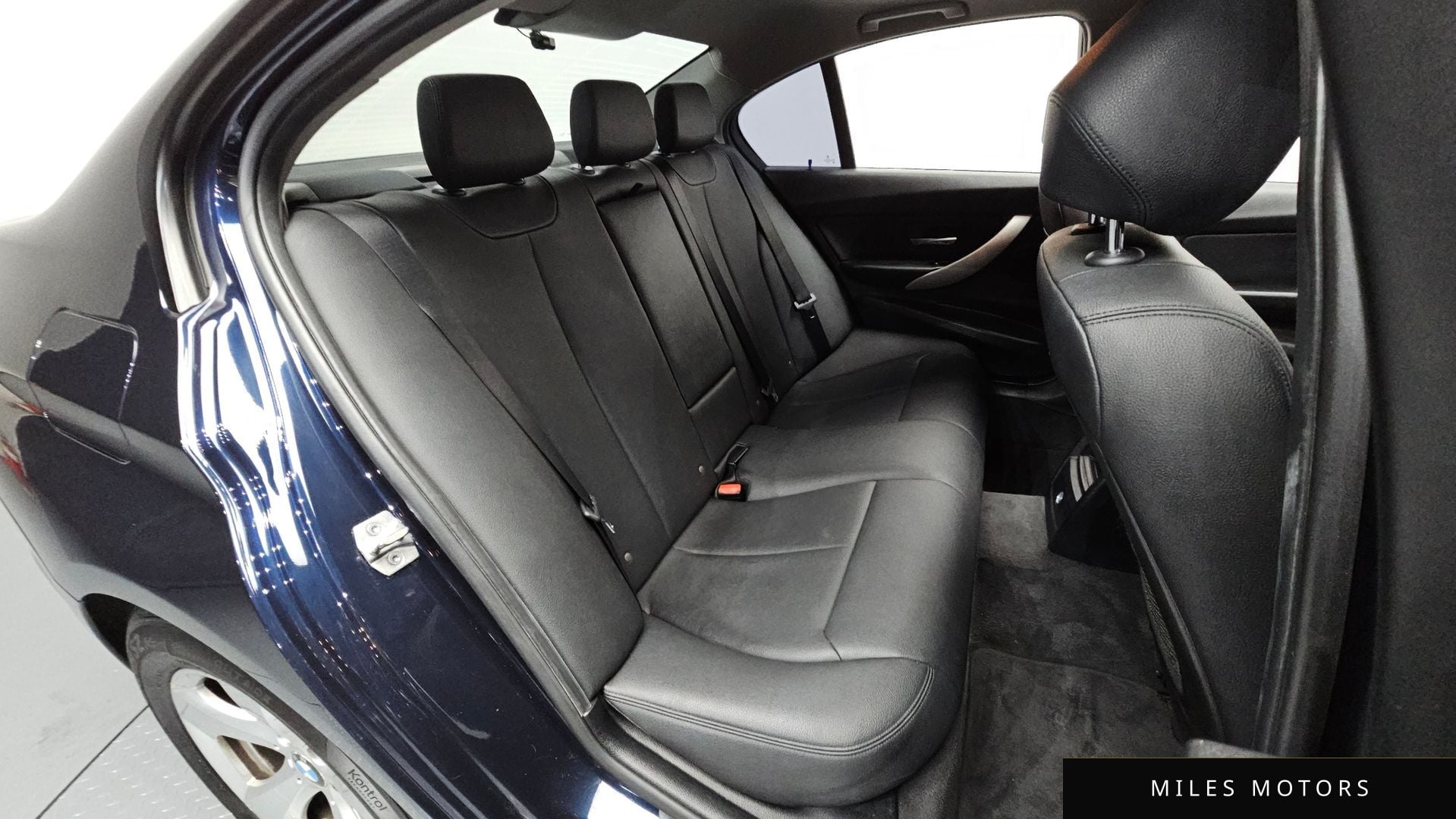 BMW 3 Series (F30) 2015 — миниатюра 11