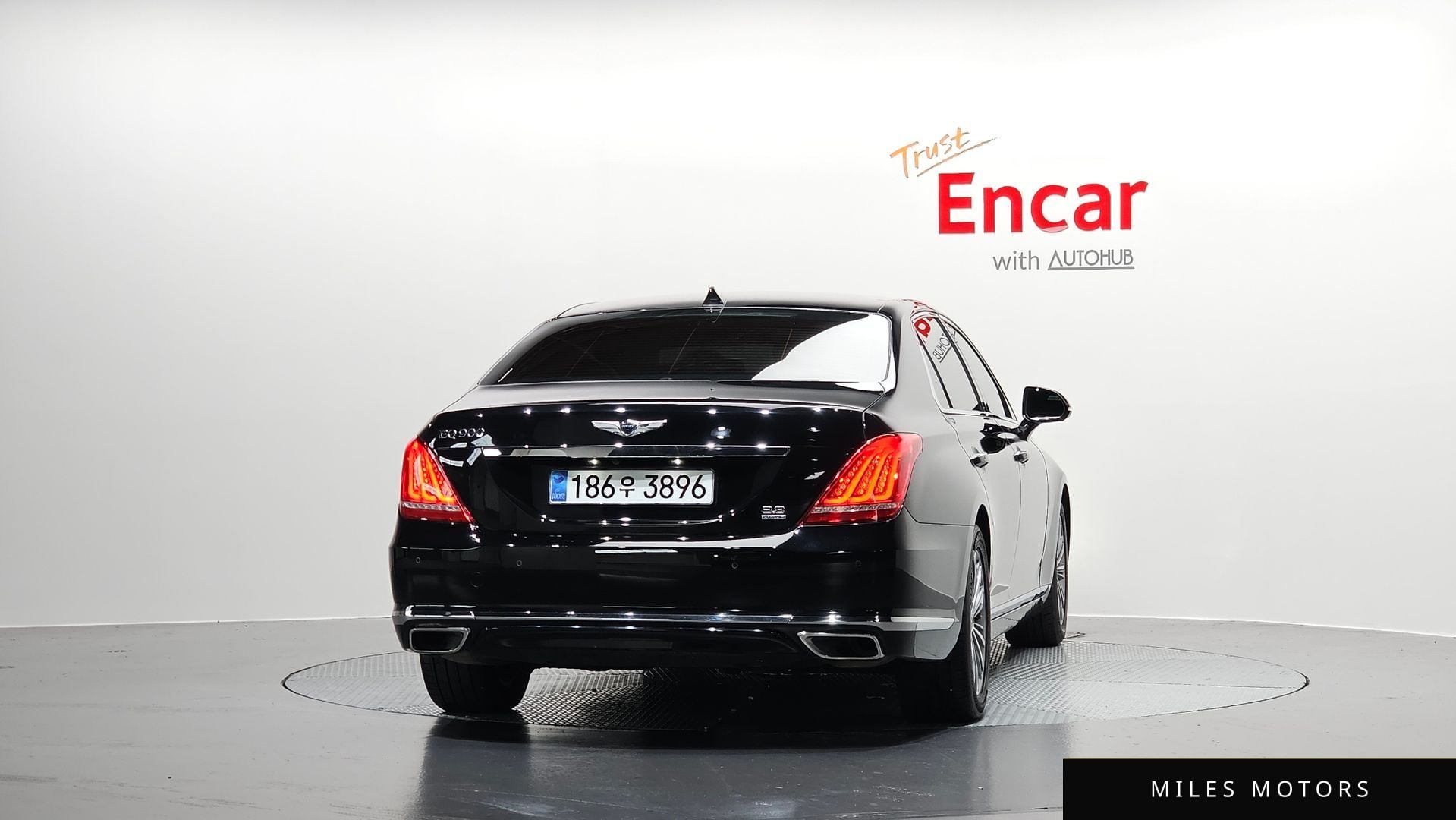 Genesis EQ900 2016 — миниатюра 4