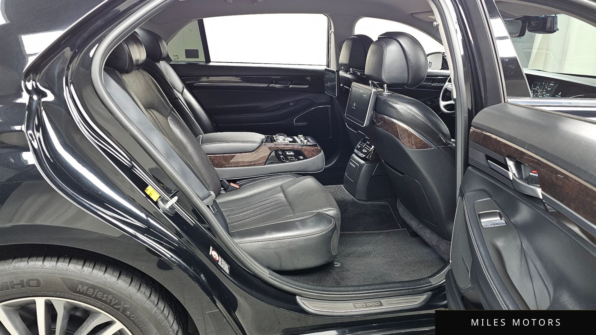 Genesis EQ900 2016 — миниатюра 12