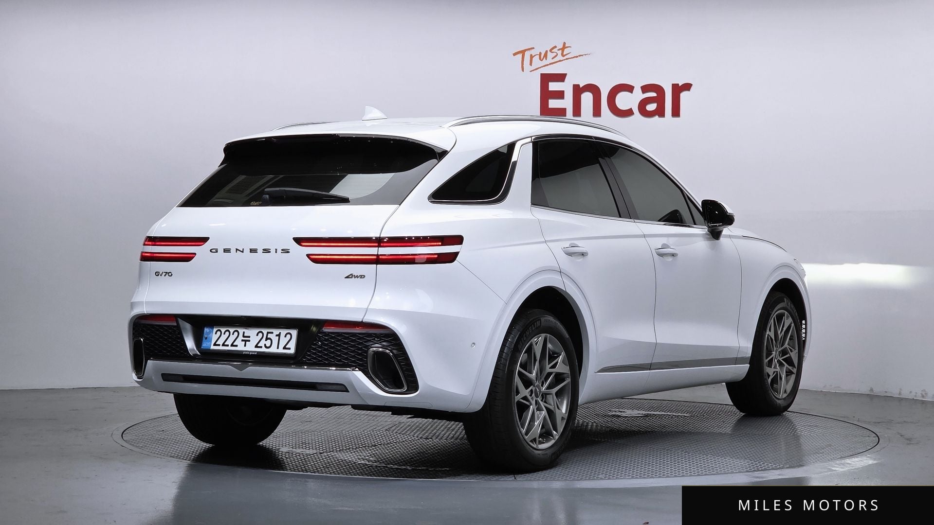 Genesis GV70 2023 — миниатюра 2