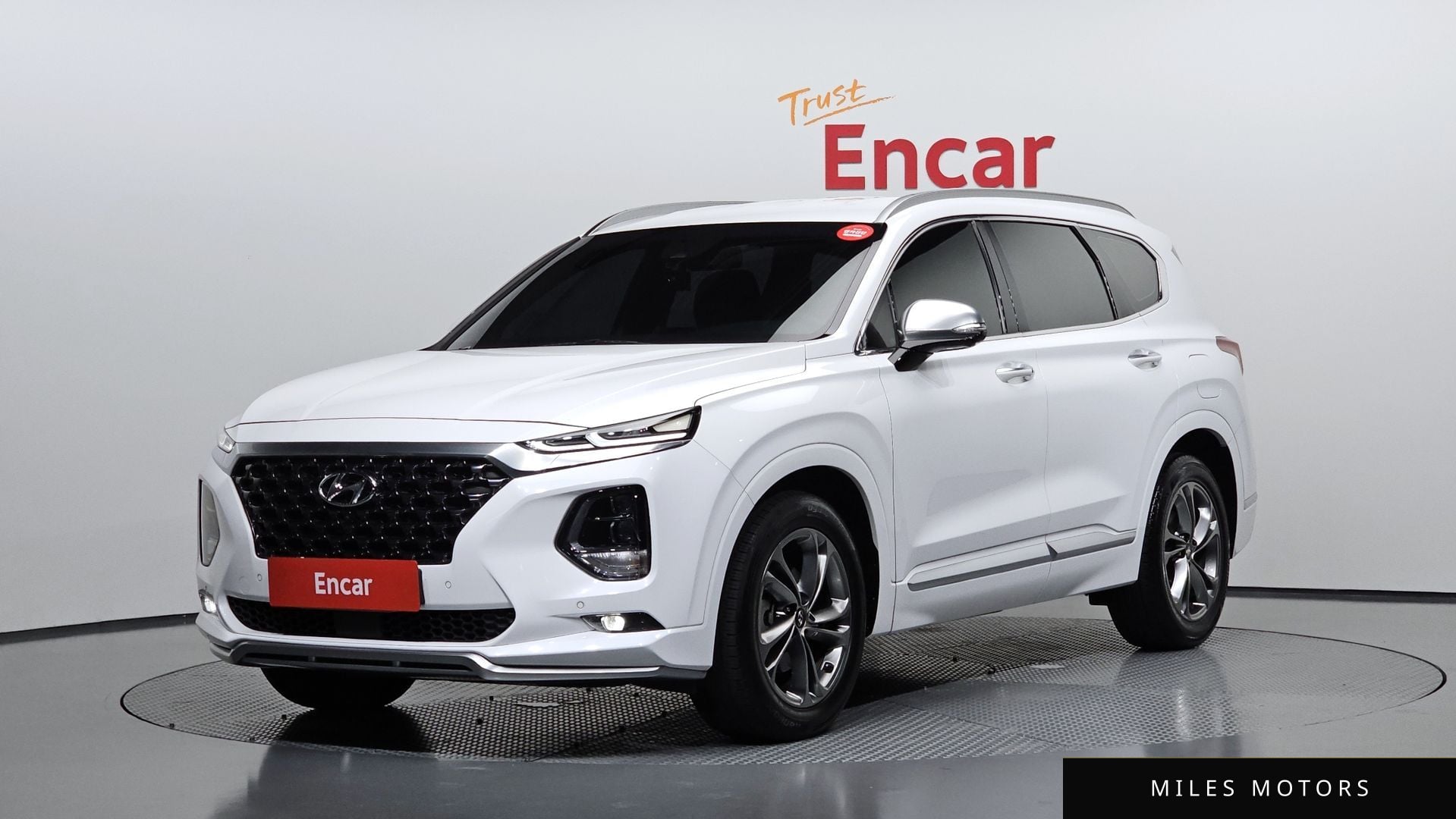 Hyundai Santafe 2020 — фото 1 из 12