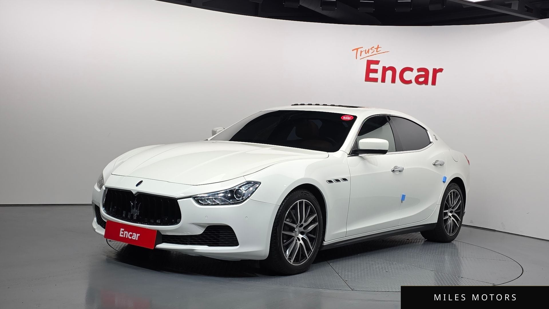 Maserati Ghibli 2016 — фото 1 из 12