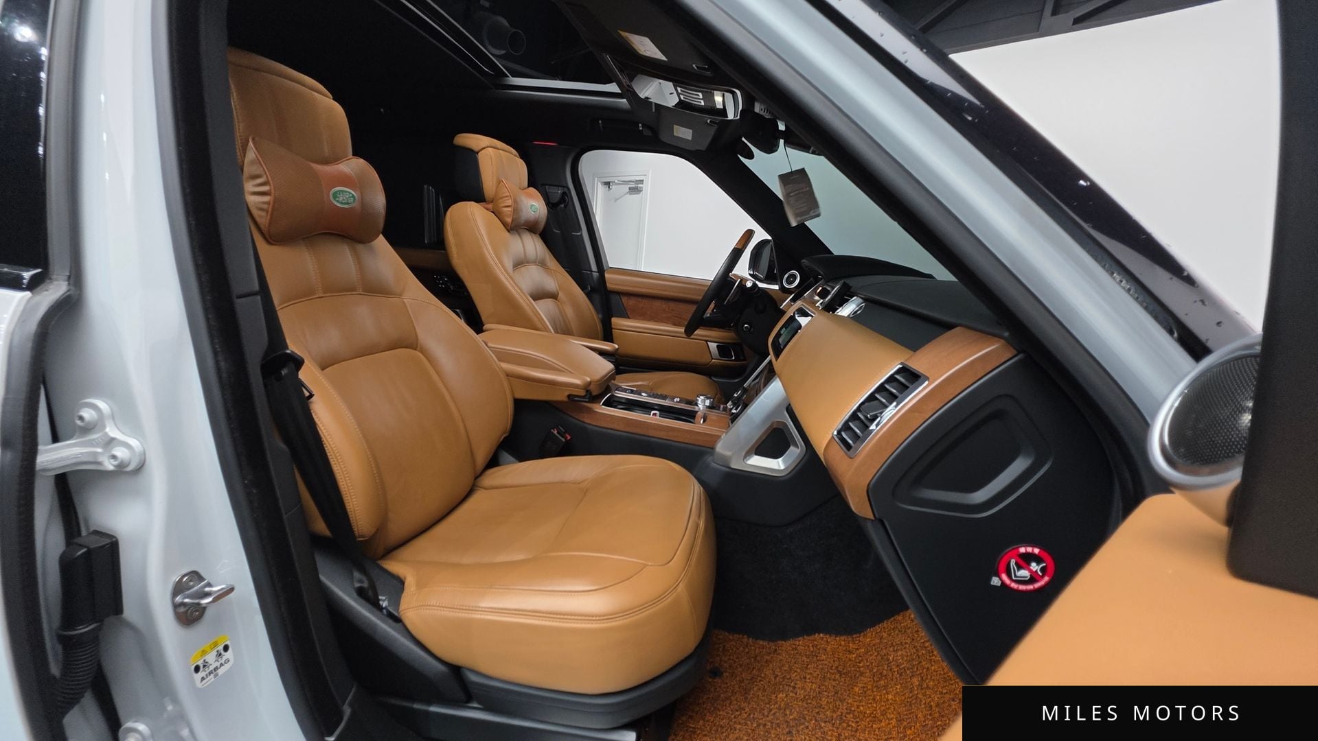 Land Rover Range Rover 2018 — миниатюра 10