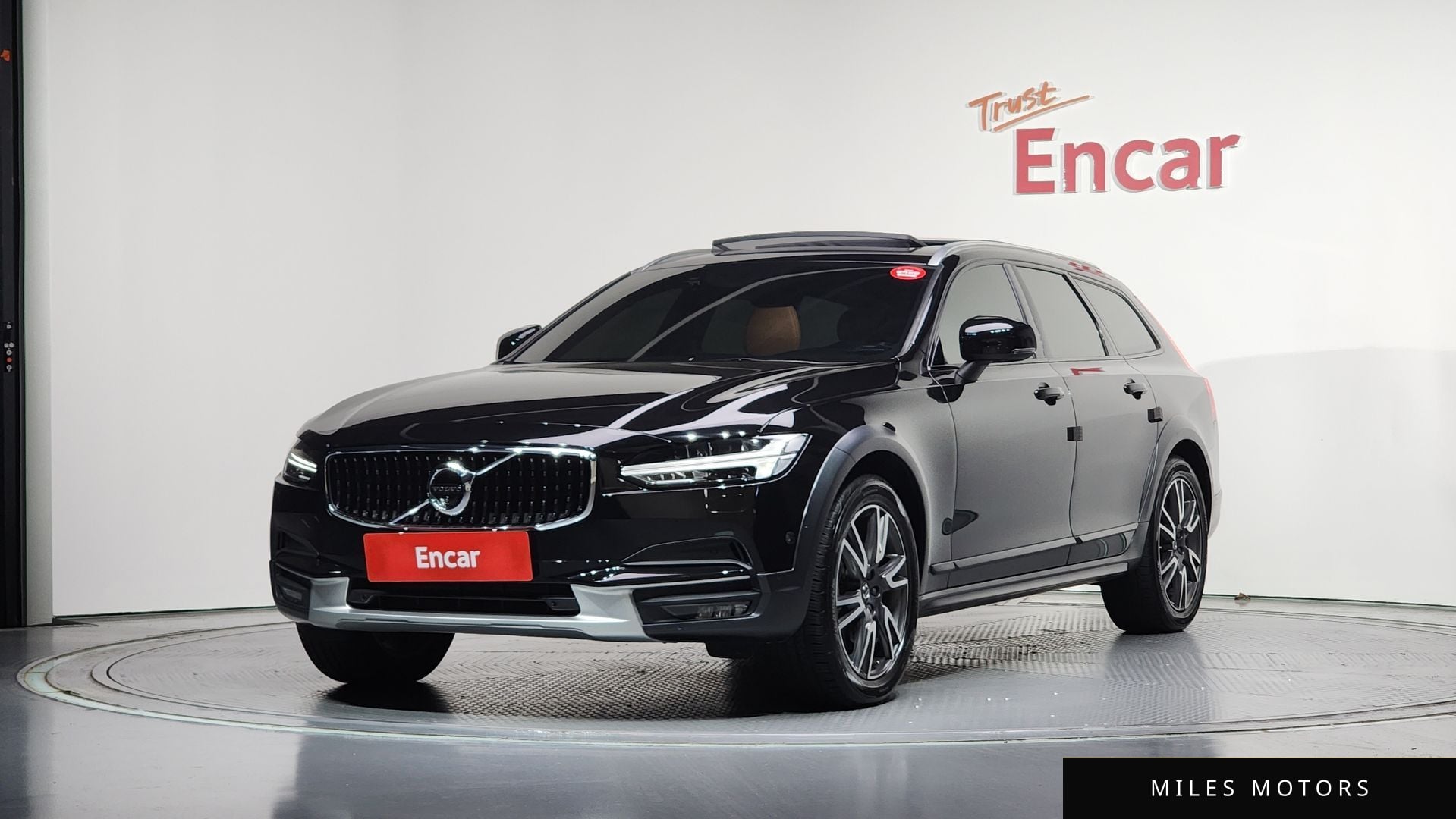 Volvo V90 2019 — фото 1 из 12