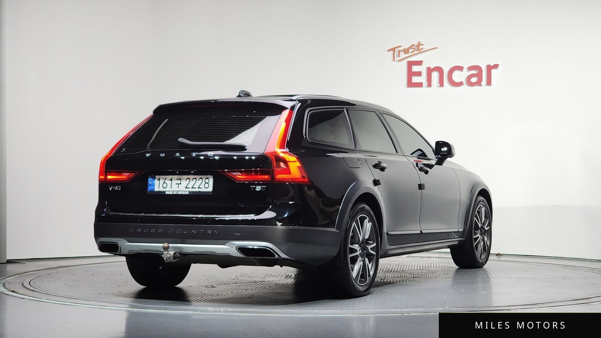 Volvo V90 2019 — миниатюра 2