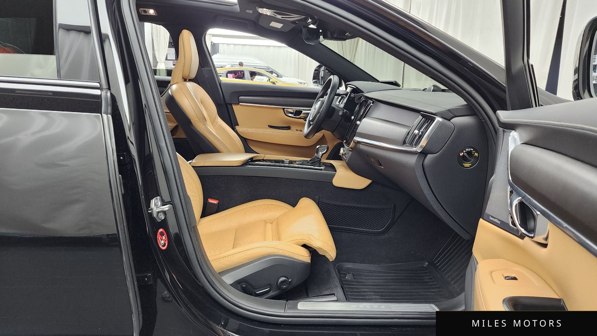 Volvo V90 2019 — миниатюра 11