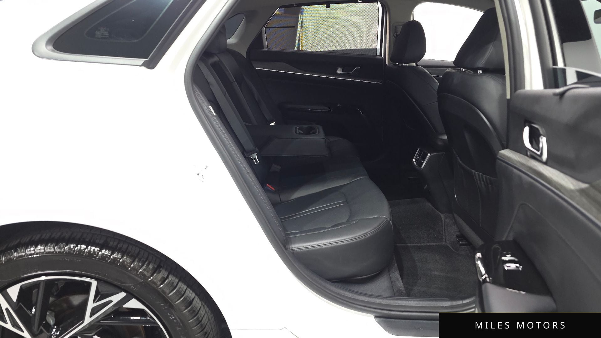 Kia K5 2024 — миниатюра 12