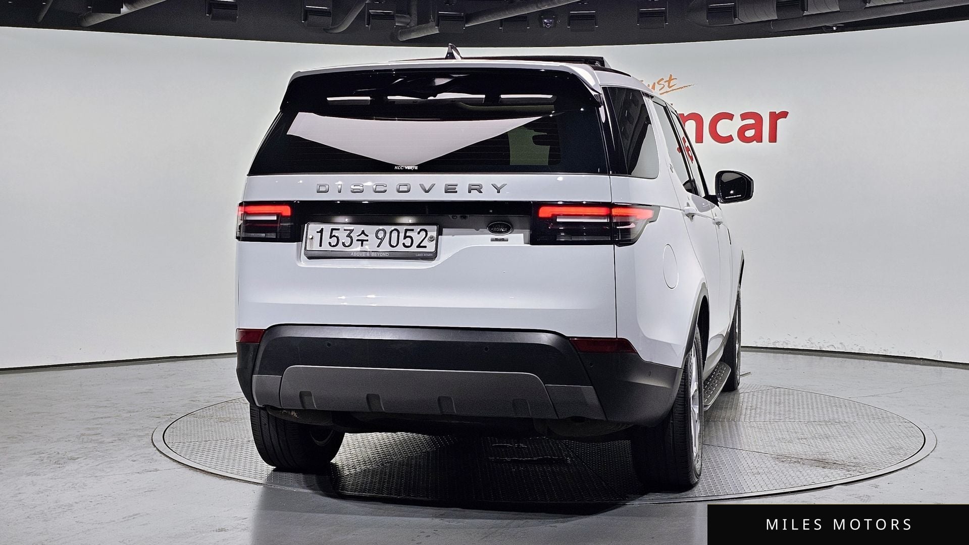 Land Rover Discovery 2019 — миниатюра 4