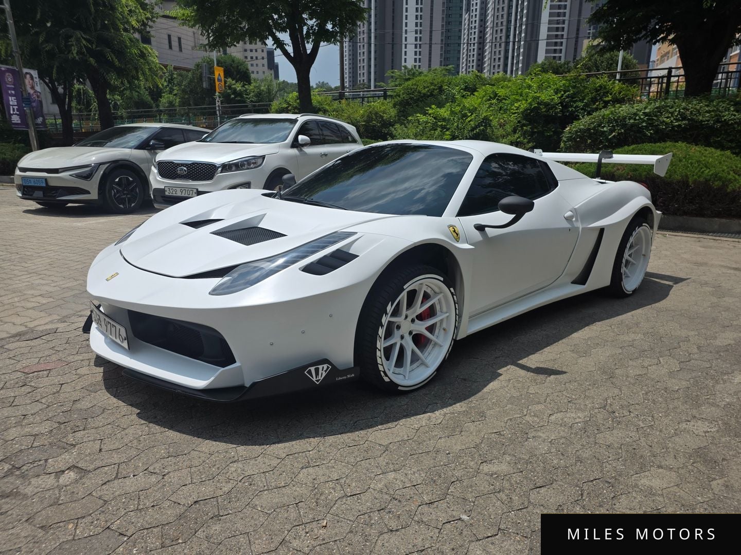 Ferrari 458 2013 — фото 1 из 12
