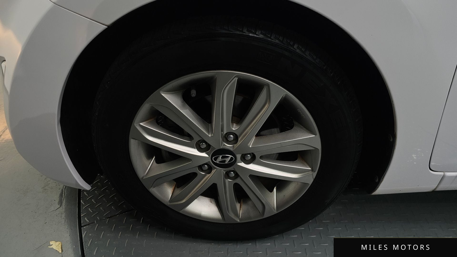 Hyundai AVANTE 2014 — миниатюра 5