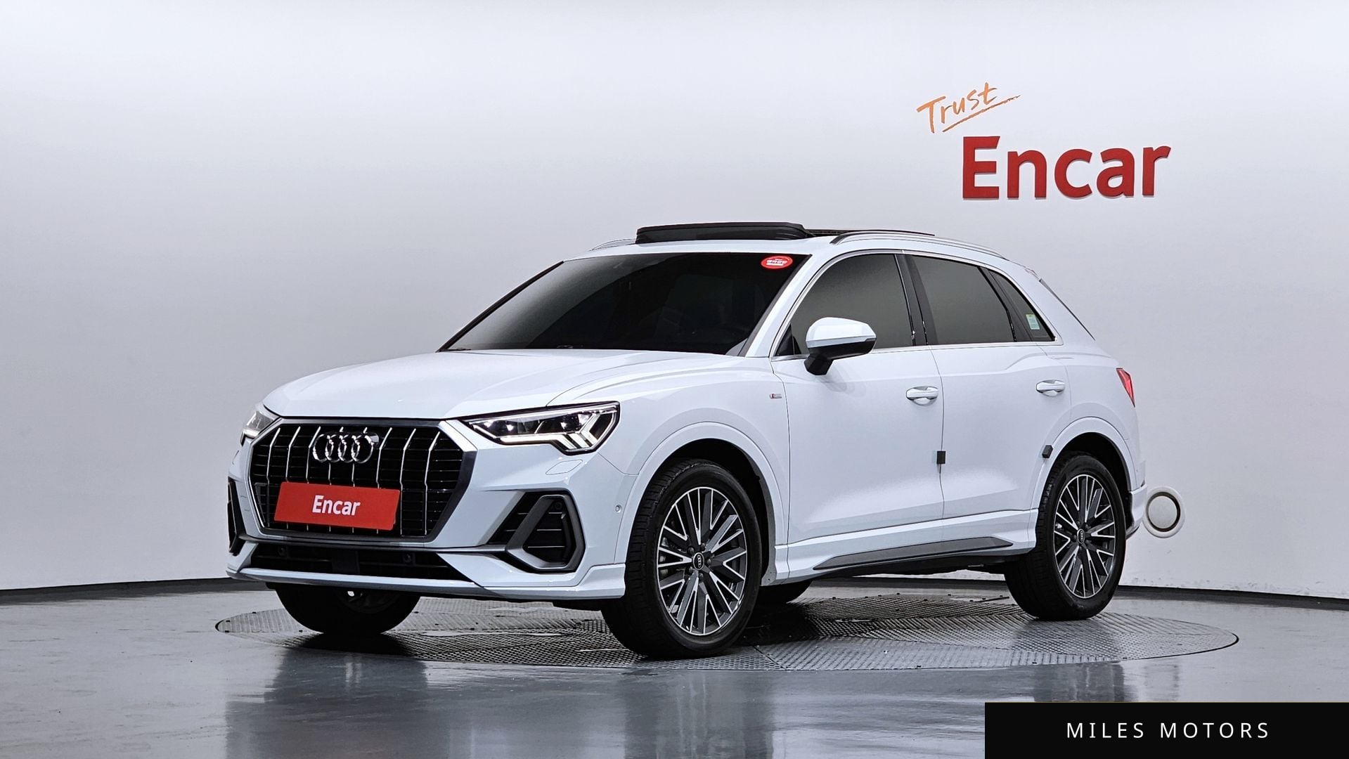 Audi Q3 (F3) 2023 — фото 1 из 12