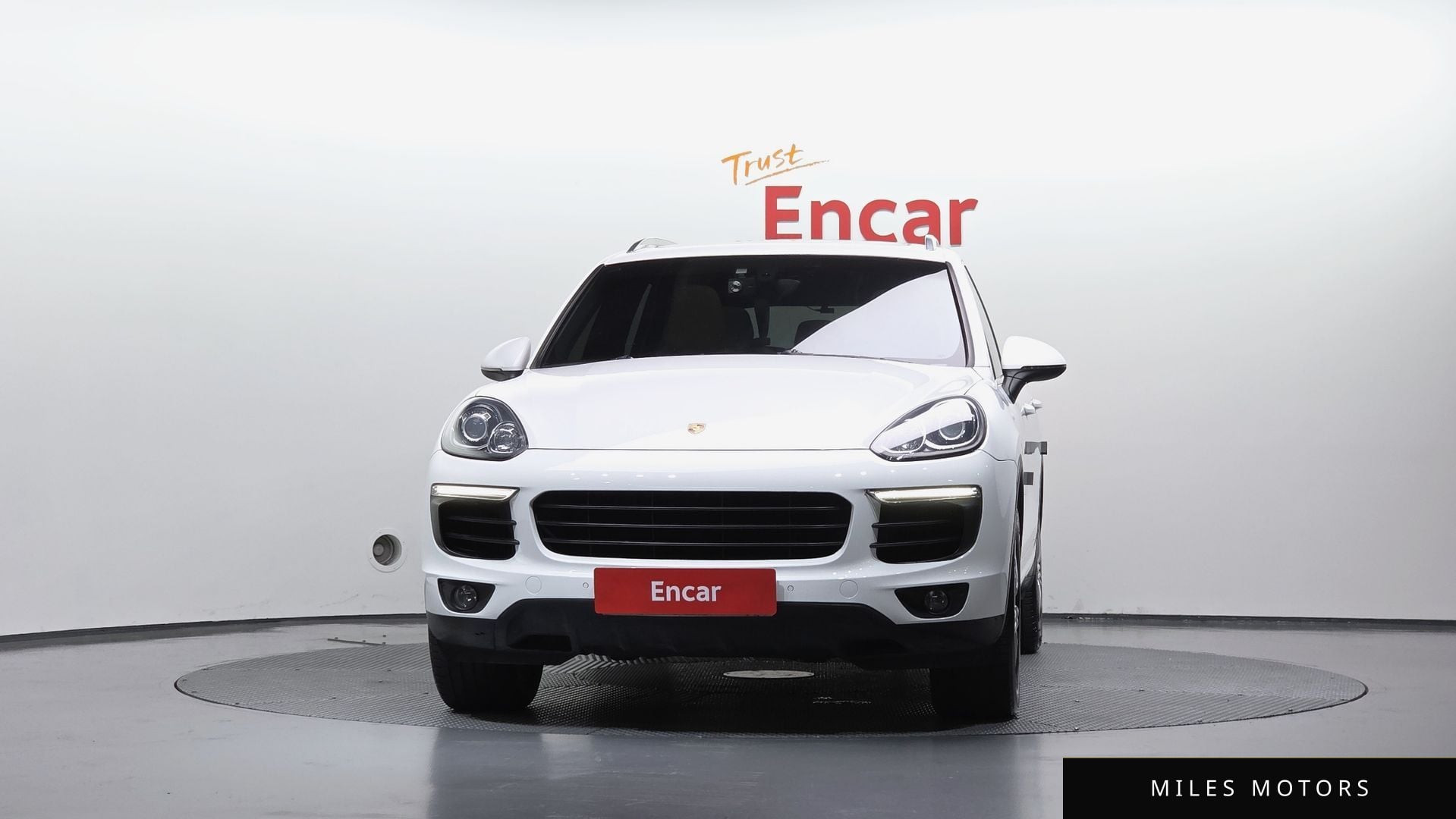Porsche Cayenne 2015 — миниатюра 3
