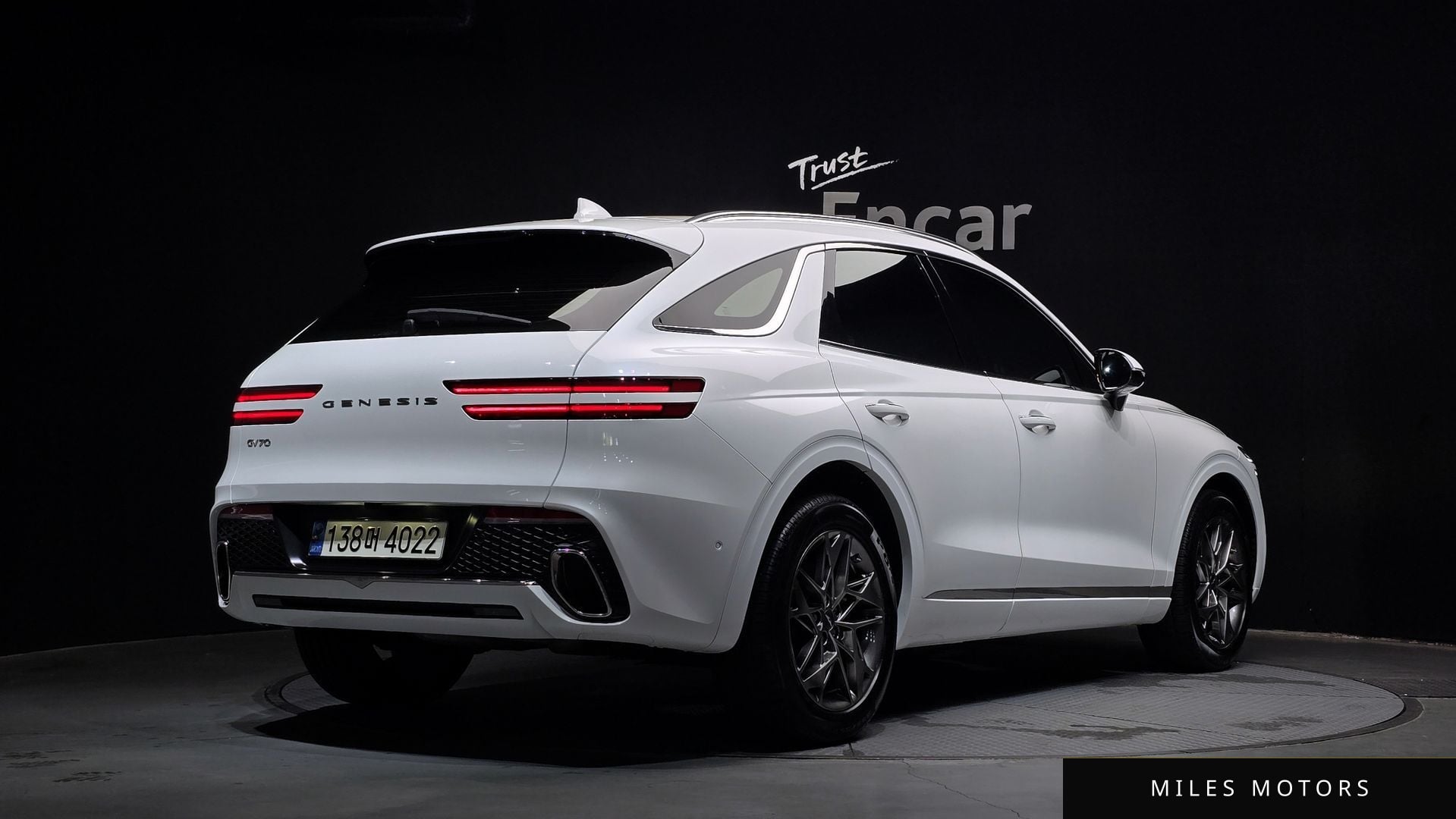 Genesis GV70 2021 — миниатюра 2