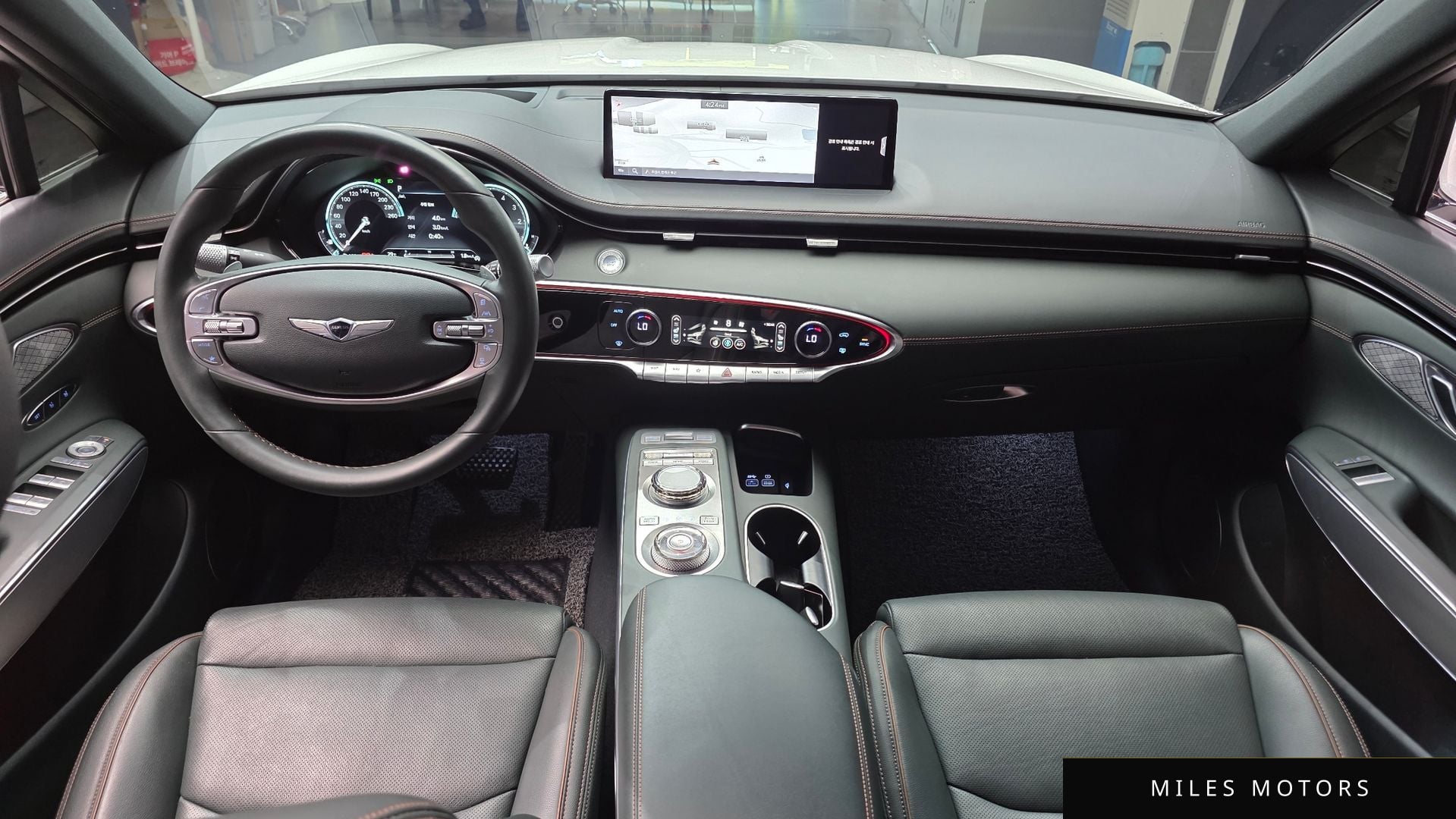 Genesis GV70 2021 — миниатюра 10