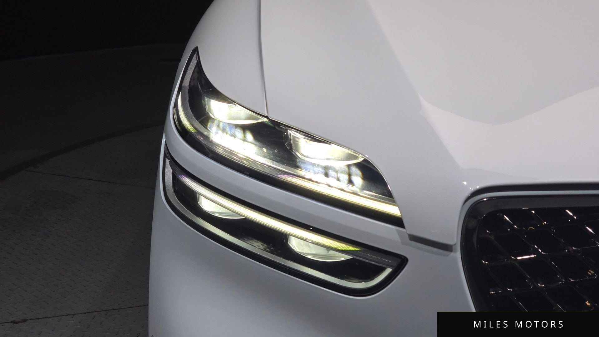 Genesis GV70 2021 — миниатюра 8