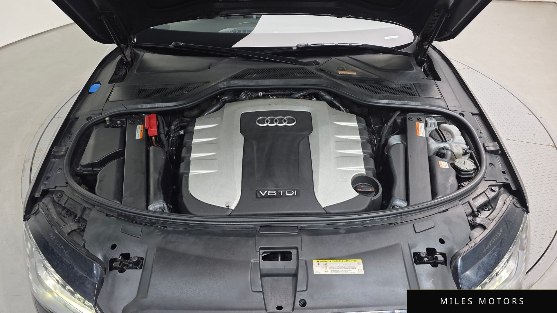 Audi A8 2013 — миниатюра 6