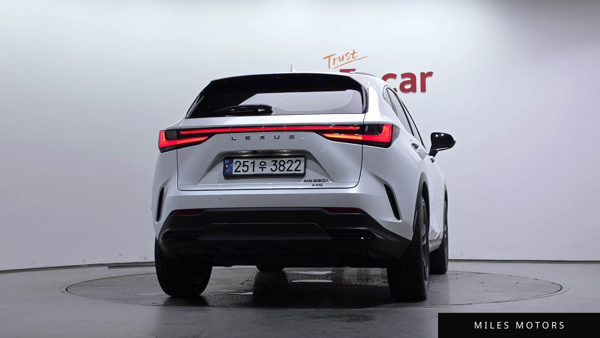 Лексус NX350h 2025 — миниатюра 4
