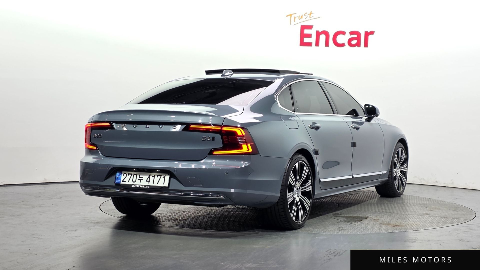 Volvo S90 2023 — миниатюра 2