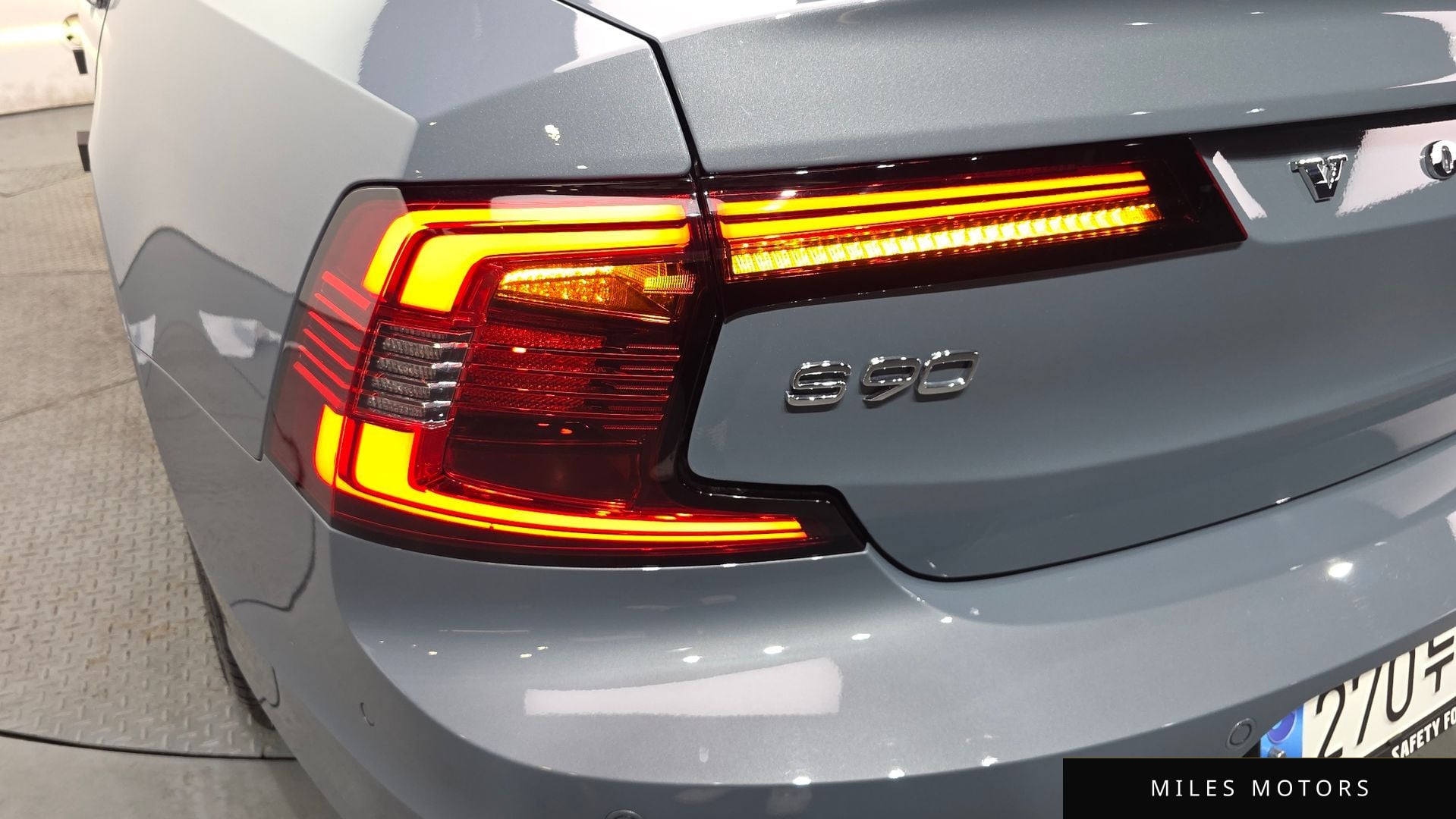Volvo S90 2023 — миниатюра 9