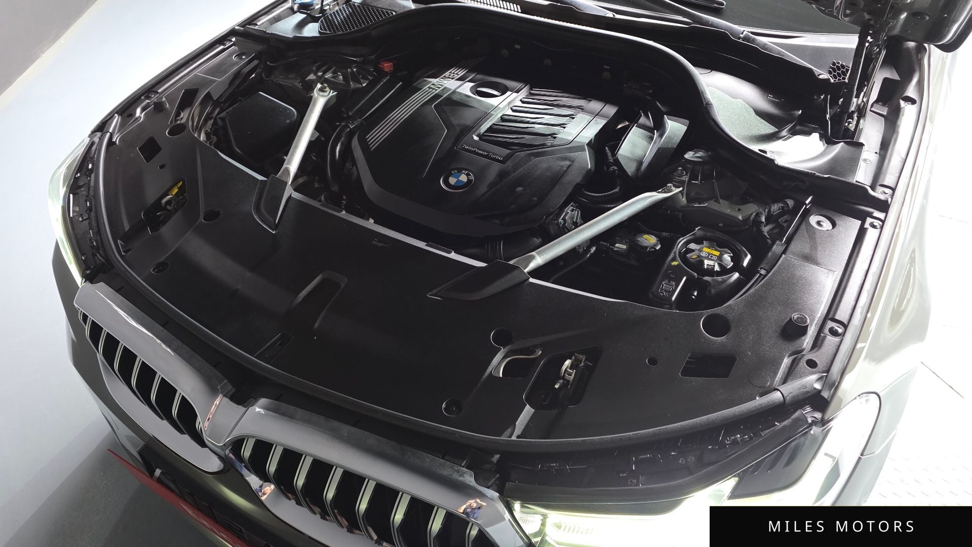 BMW 6 Series GT (G32) 2021 — миниатюра 6